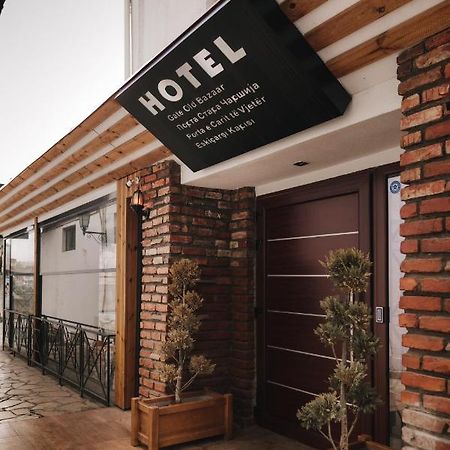 Hotel Gate Szkopje Kültér fotó