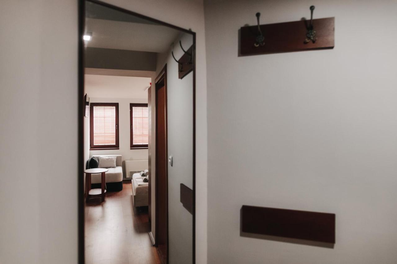 Hotel Gate Szkopje Kültér fotó